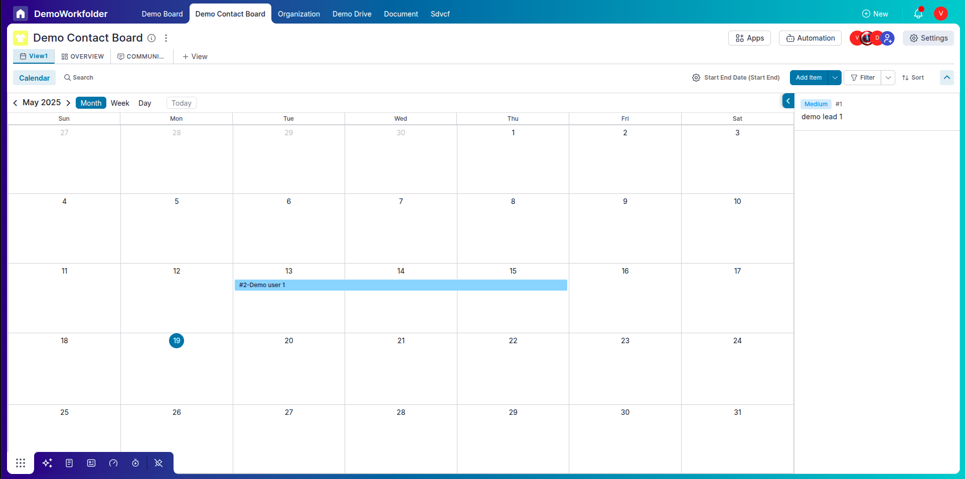 Calendar Month View with horizontal stretched leads